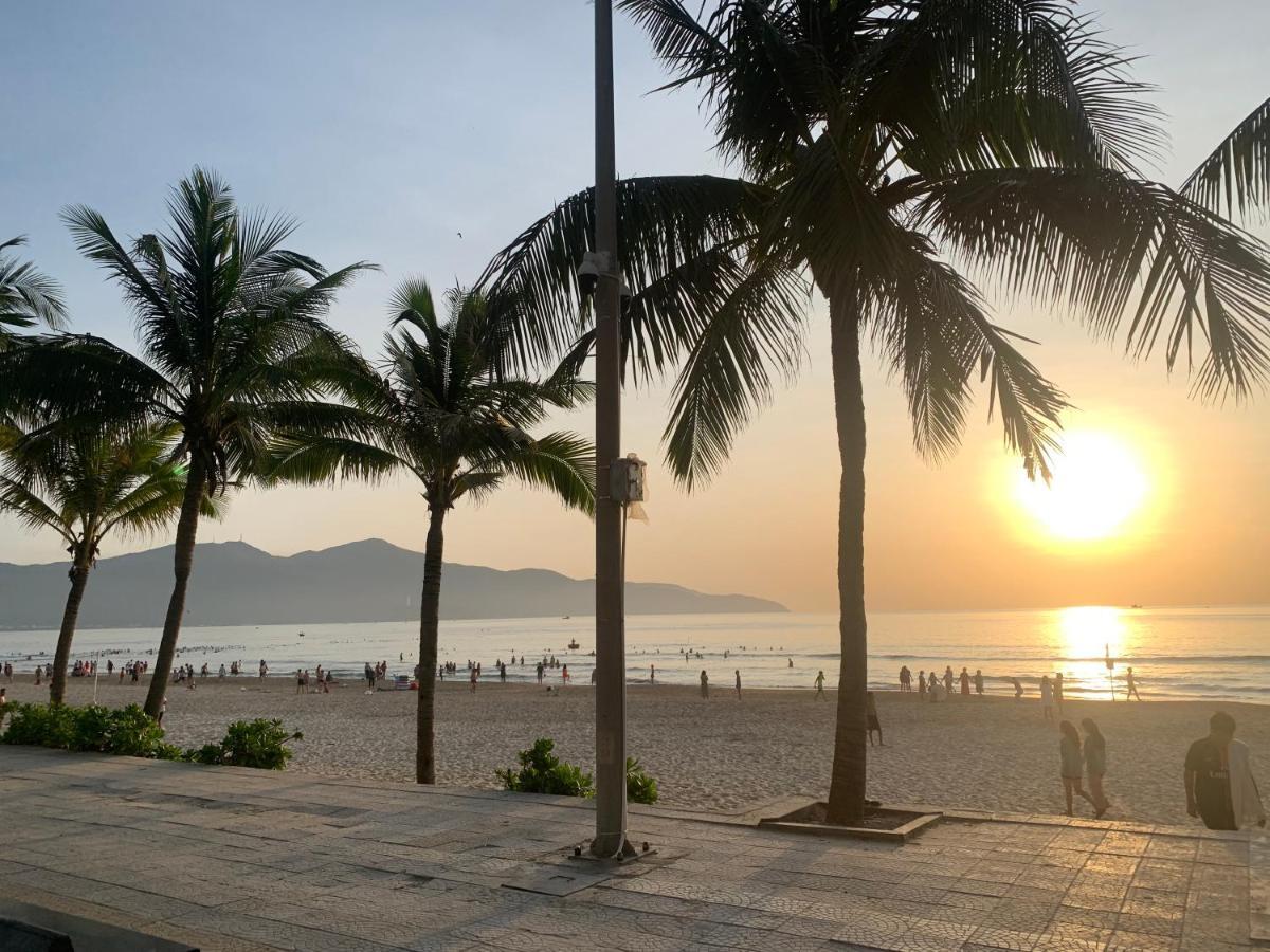 Sea Sand Luxury Hotel Da Nang Exterior photo